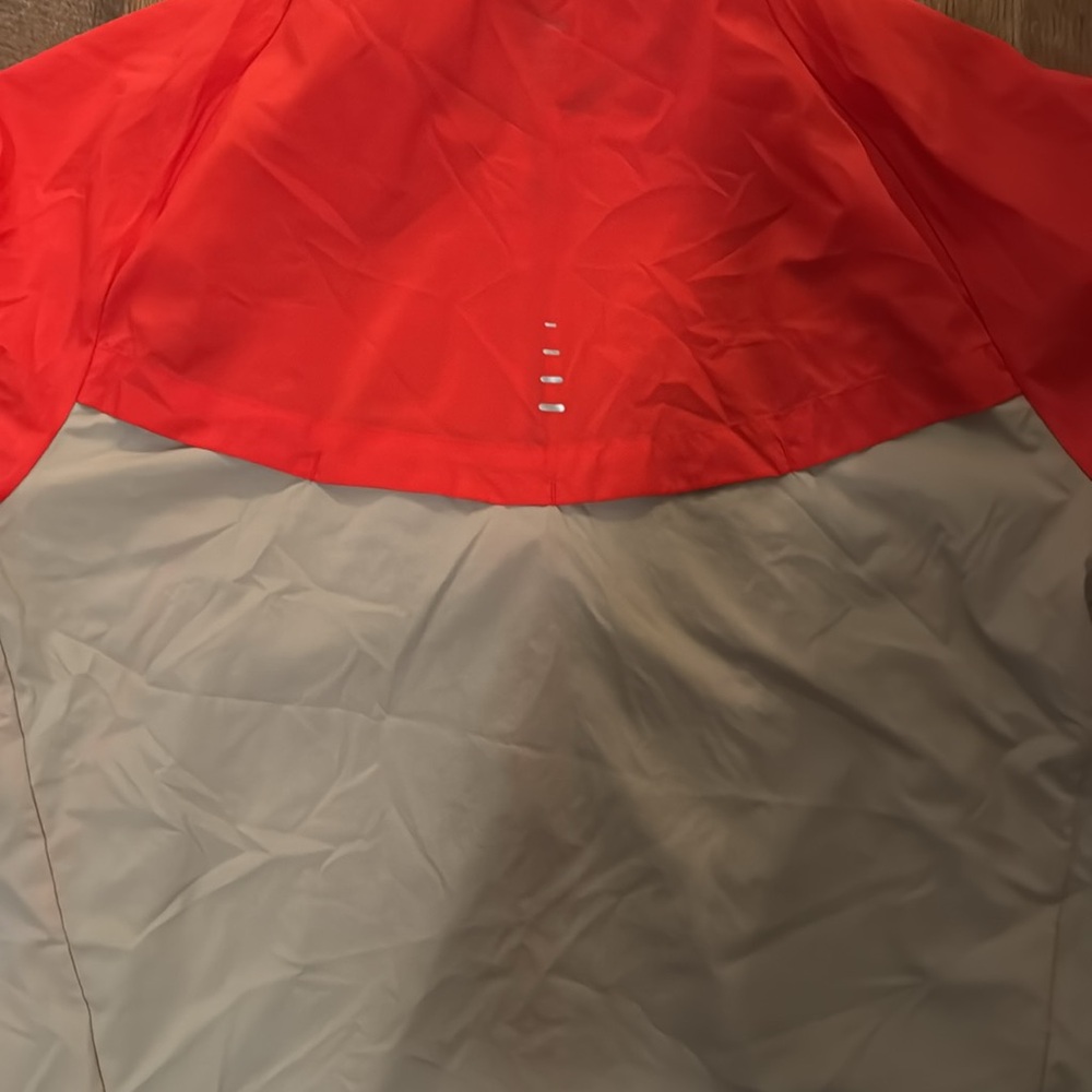 Nike Running Wind Breaker - Picture 6 of 6